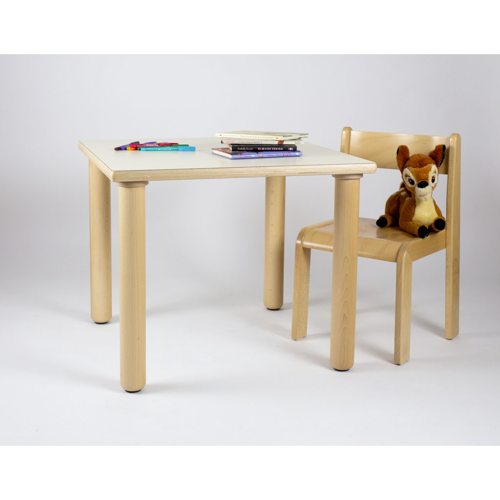 Tavolo Per Bambini In Legno